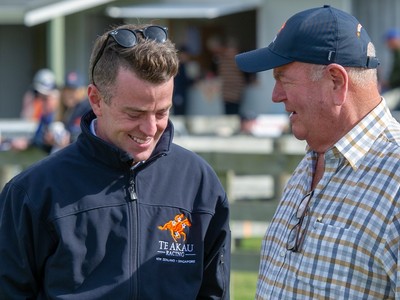 DAVID ELLIS: LEADING THE NZB NATIONAL YEARLING SALE FROM THE ... Image 3